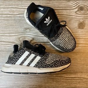 Adidas Sneakers Boys 4.5